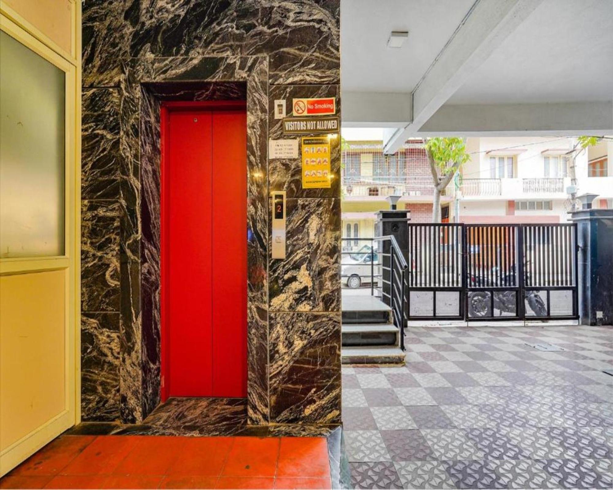 Fabexpress Kings Suites I Bangalore Eksteriør bilde